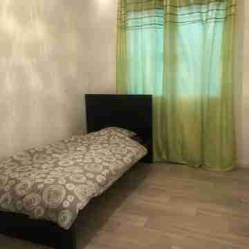 F3 with 3 BEDS + Free Parking Rooms