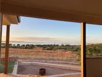 Seaview Escape - 3 bedrooms, sleeps 7