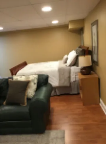 Super Comfortable studio apartment in Central NJ close to EVERYTHING Hotels in Hillsborough