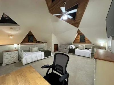 Paradise House 아울렛 앳 테혼 주변 호텔