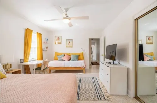 Modern Chic Beach Home