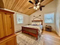Large Deck with Beech Mtn Views/Fireplace/Pets OK/Near Hiking, Biking & Fishing