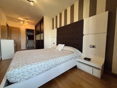 Centrally located apartment in Sarria Hotels near Iglesia Santa Marina de Sarria