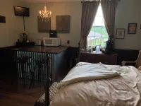 Tranquil farm cabin with AC in charming Indiana Hotels in White Township