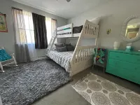 Entire house 2 miles to Misquamicut Beach- Sleeps 10!