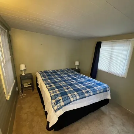 Cozy Lake Cottage between Fargo and Detroit Lakes -in the Cormorant Lakes area.