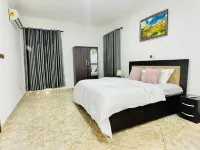 Charming 1-bedroom apartment in East legon, Accra with AC, WiFi, fitness room EAST LEGON,ACCRA 주변 호텔