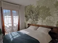 2-bedroom apartment in charming Cervia with WiFi, AC