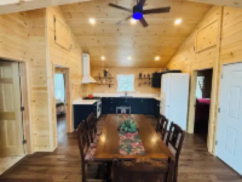 Charming 2-bedroom apartment in marvelous Bethlehem with WiFi