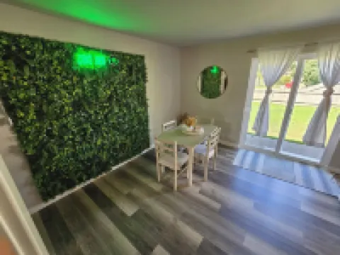 Cozy Updated Apartment Walking Distance to Downtown Fruita