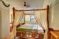 Tequila Sunset-Only Beach Front Home in Oleander Gardens Hotel a 