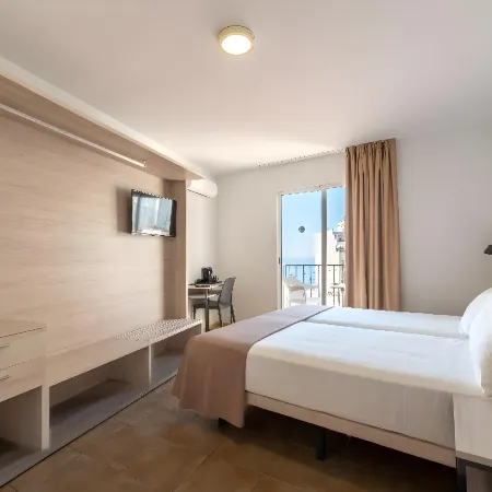 Hotel Queens - Adults Only