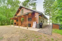 Boat Dock, BBQ & Fireside Fun: Clam Lake Cabin - Wifi