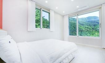 Helios Private Pool Villa