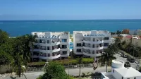 Beachfront Puerto Morelos Condo, Ground Floor, Pool, Rooftop Views, Walk to Town