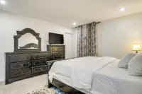 16 Mi to Louisville: Pet-friendly Getaway! - Wifi