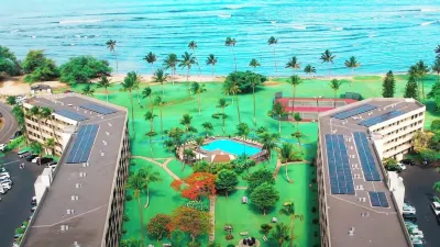 Oceanfront Maui Sunset Retreat: King Bed, Steps to the Beach, Pool, Gym, AC Hotels near Keaka Beach