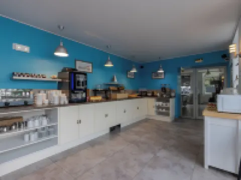 Hôtel le Square Hotels in Saint-Pierre-d'Oleron