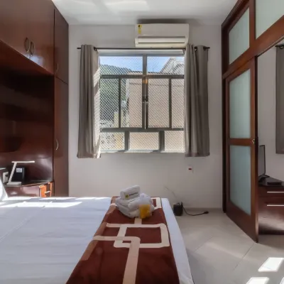 5 Minutes from Copacabana Beach Nsc906 Hotels near Cagarras Island