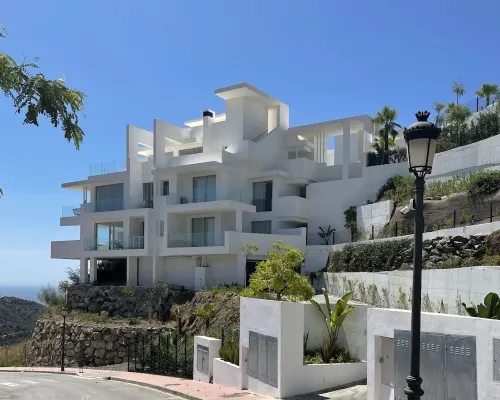 PALO ALTO Luxury 2 bedroom apartment Ξενοδοχεία στην πόλη Ojen