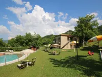 Apartment in Marche with Pool and Privacy - プール