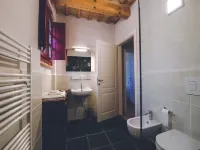 Manor in Marche with Pool and Adriatic Views - Villas