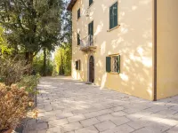 Mansion in Citerna with Pool & Terrace