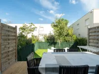 Sunny Villa Stay in Sérignan