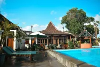 Griya Gendhis Saraswati - Swimmingpools