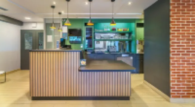 Campanile NATURE - Dijon Est Saint-Apollinaire Hotels in Saint-Apollinaire