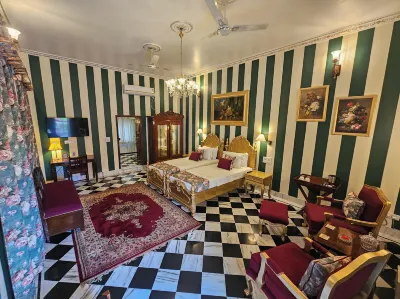 Cavalry Villa Bikaner Hoteles cerca de Jyotish number 1
