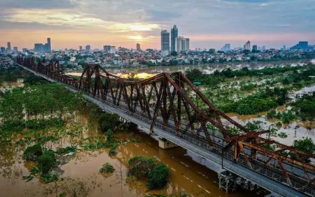 A25 Hotel - 88 Nguyen Khuyen Отели рядом с достопримечательностью «Hanoi Flag Tower»
