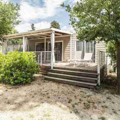 Zaton Holiday Resort Mobile Homes Hotel Exterior