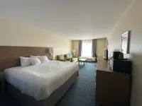 Sleep Inn & Suites Altoona North