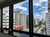 Apê Metrô Paulista Отели рядом с достопримечательностью «Серкейра-Сезар»