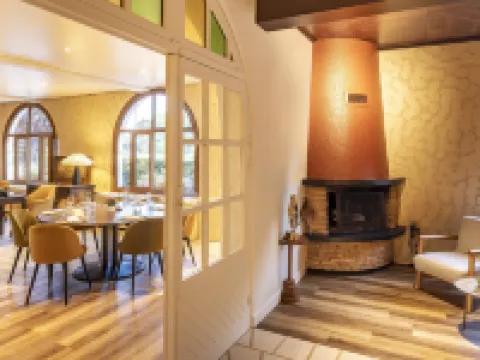 Sure Hotel by Best Western Saint-Quentin Ouest Hotels in Holnon