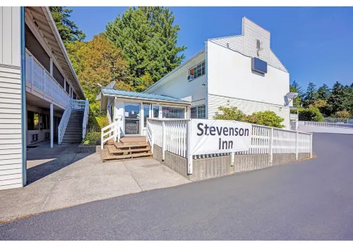 Capital O Stevenson Inn Riverside Hotels in Carson