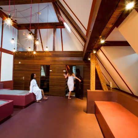 Alma Hotel - Boutique hideaway by the lake with rooftop and ladies-only wellness