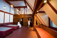 Alma Hotel - Boutique hideaway by the lake with rooftop and ladies-only wellness - spa