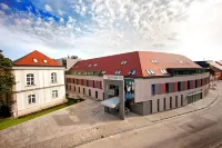 Holiday Inn Trnava Các khách sạn ở 
