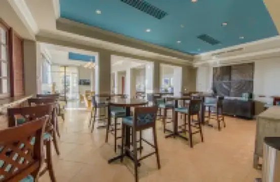 Holiday Inn Club Vacations Sunset Cove Resort by IHG