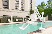 Holiday Inn Express & Suites ALPHARETTA - WINDWARD PARKWAY by IHG - Swimmingpools