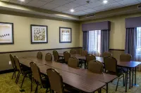 Staybridge Suites SCHERERVILLE by IHG - Pet friendly