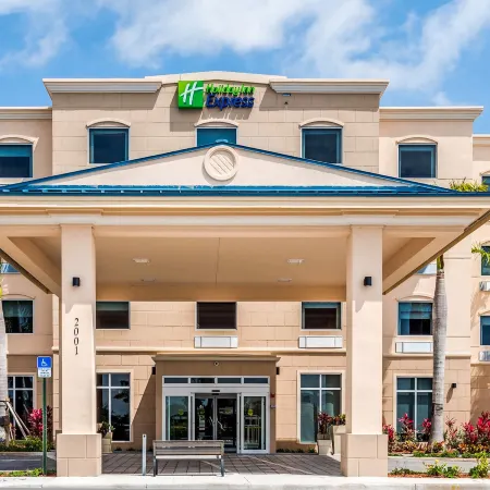 Holiday Inn Express & Suites BOYNTON BEACH WEST by IHG