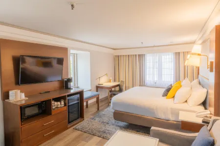 The Westfield Inn, BW Signature Collection Отели рядом с достопримечательностью «Нокия Белл Лабс»