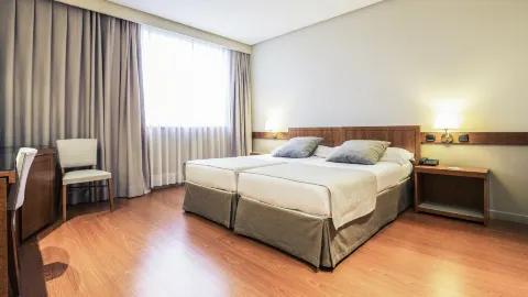 호텔 칼튼 리오하 in 로그로노