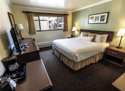 더 매머드 크리크 인