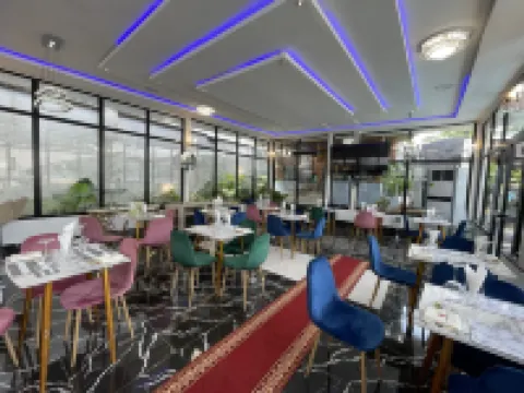 5 Start luxury rooms with presidential Comfort well equipped Hotels in Limbe