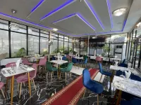 5 Start luxury rooms with presidential Comfort well equipped Hotels in Fako