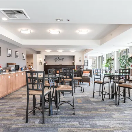 Marshall Suites